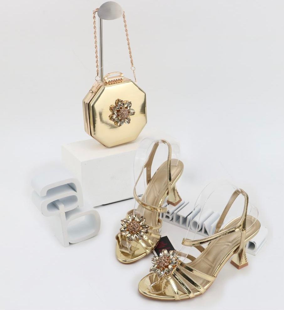Chaussures Femme — Modèle 17