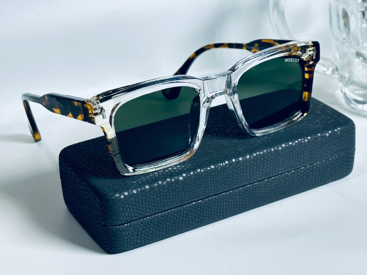 Lunettes — Modèle 01